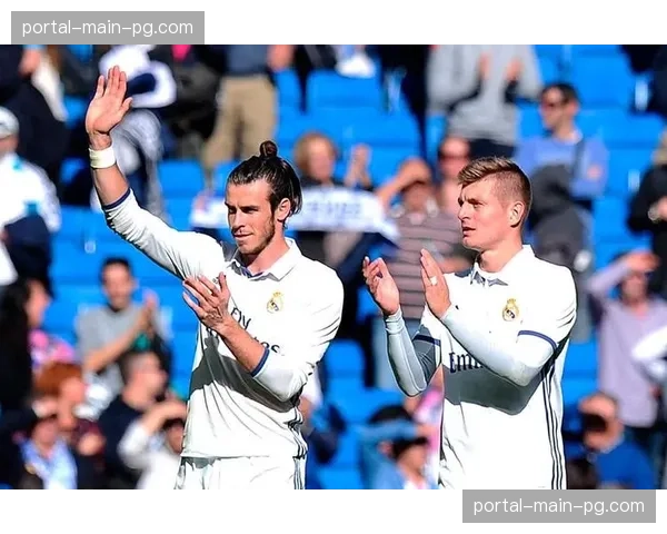 耐克CEO正式访问巴萨，与加维会面了解其恢复情况