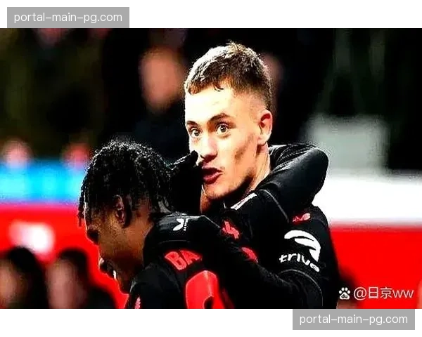 即时战报：勒沃库森客场2-0领先法兰克福，弗林蓬再献助攻。